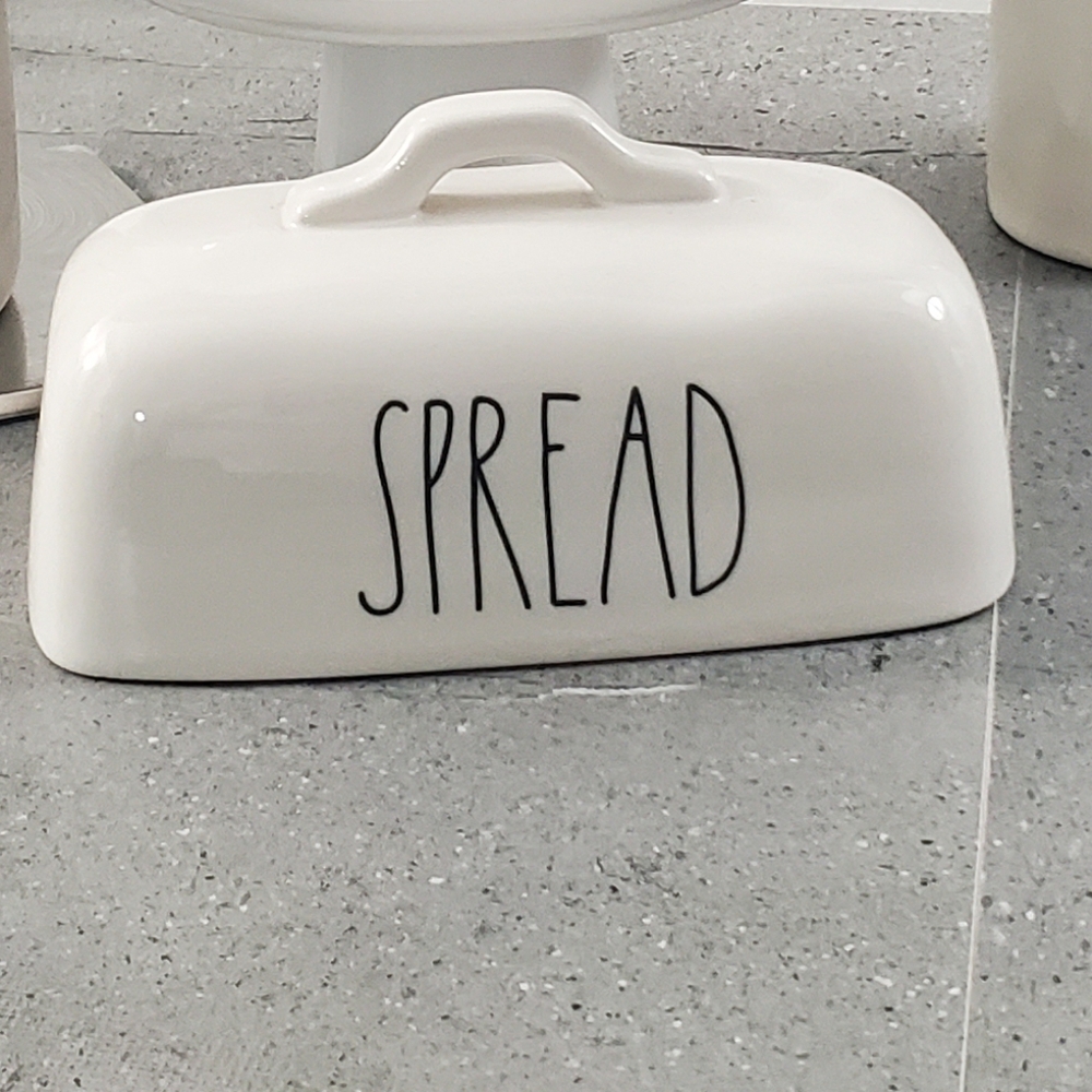 Rae Dunn spread top only*